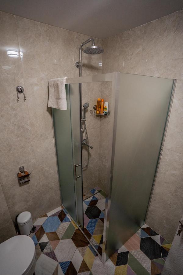 Guest Suite Narodno Horo Sofia Bagian luar foto