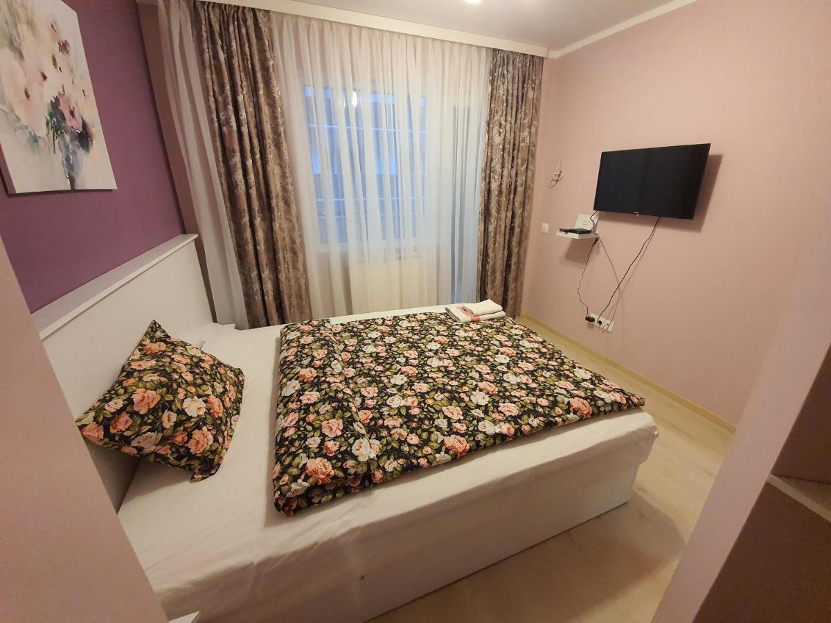 Guest Suite Narodno Horo Sofia Bagian luar foto